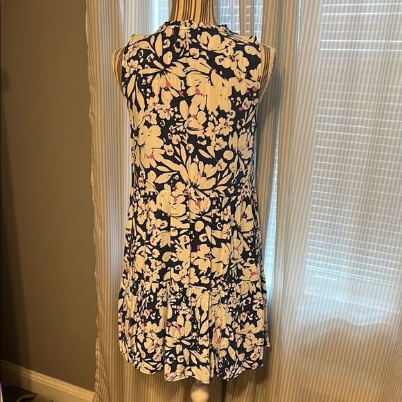 GAP Navy and White Floral Dress. Small - Picture 4 of 6